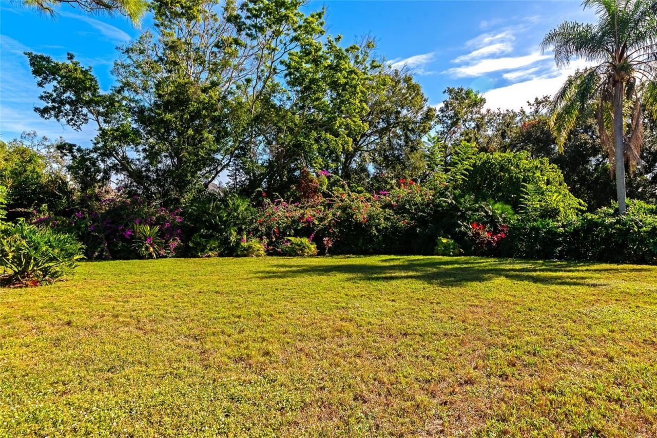 6976 Country Lakes Circle , Sarasota, FL 34243 Photo