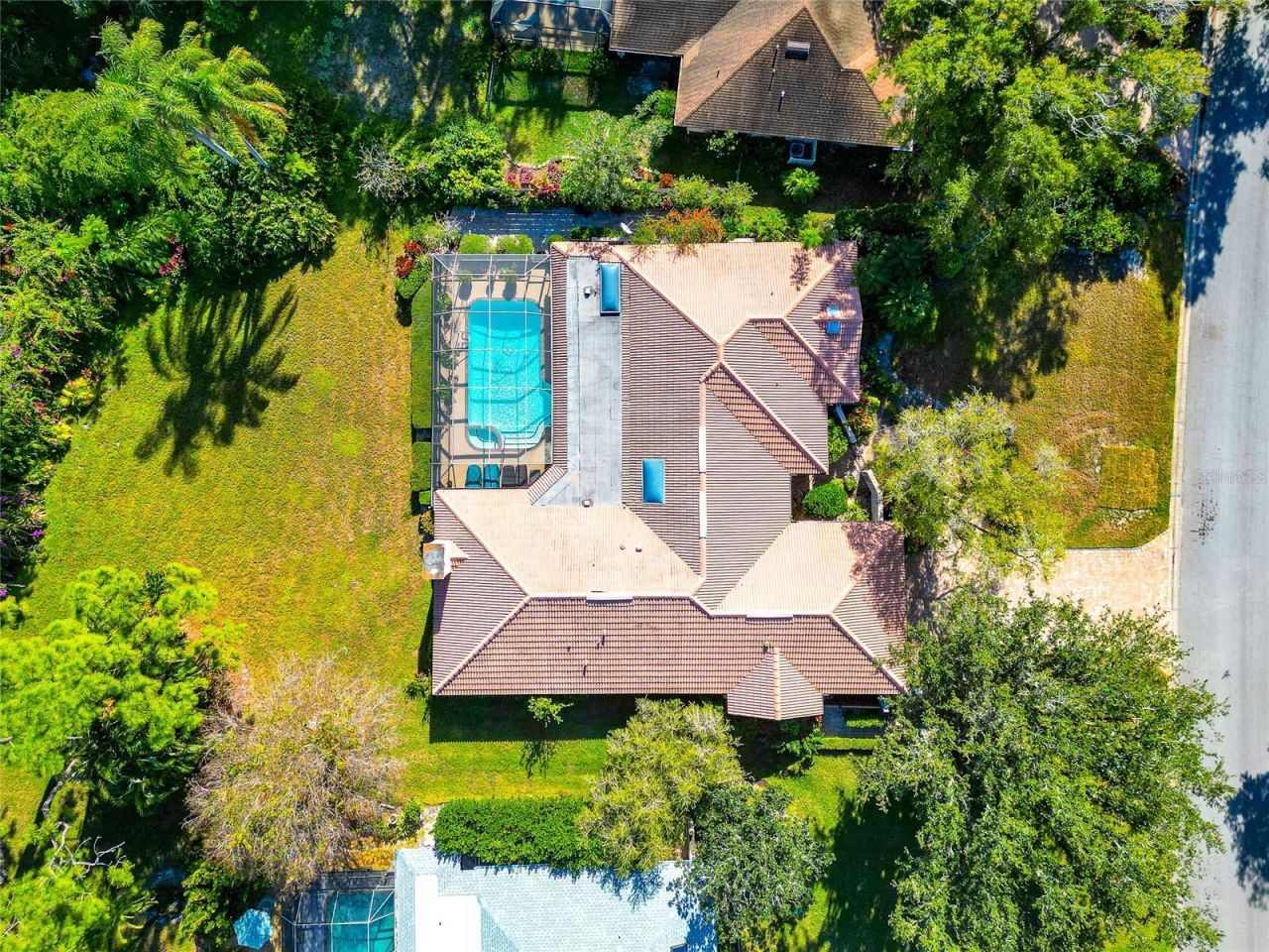 6976 Country Lakes Circle , Sarasota, FL 34243 Photo