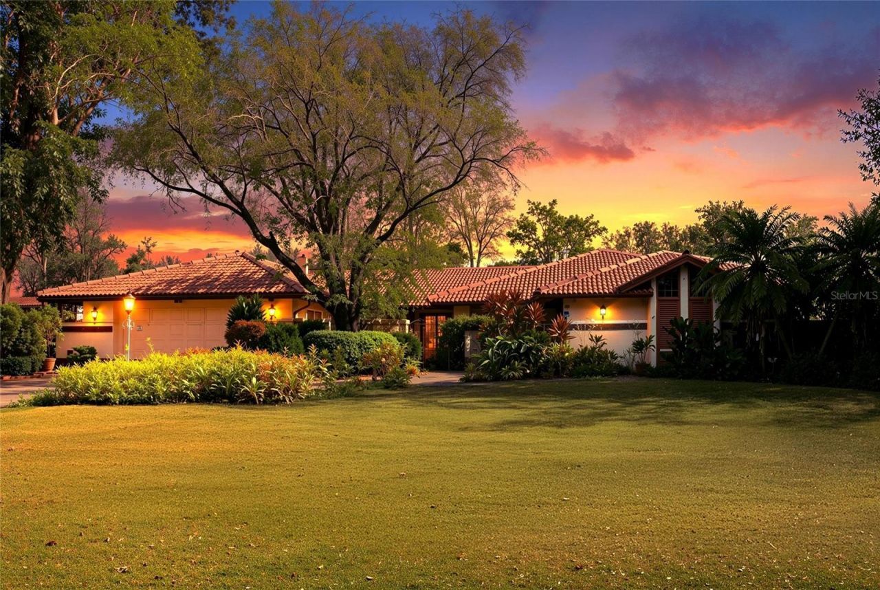 6976 Country Lakes Circle , Sarasota, FL 34243 Photo