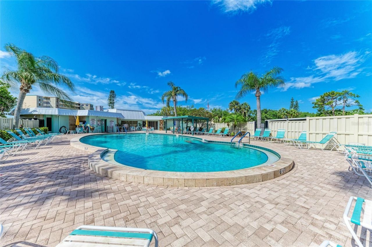 4040 Ironwood Circle , Unit 702F, Bradenton, FL 34209 Photo