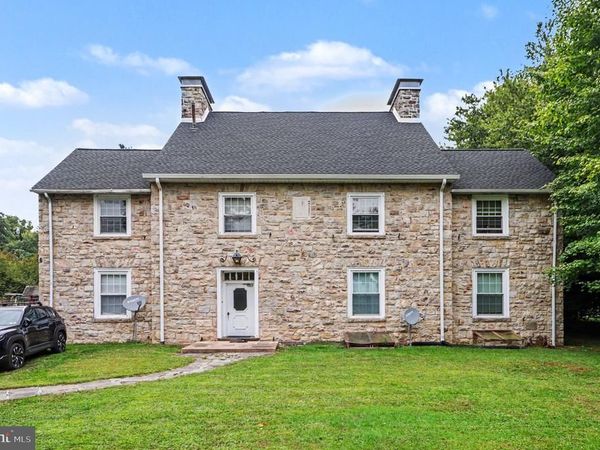 5505 N FRONT STREET, HARRISBURG, PA 17110