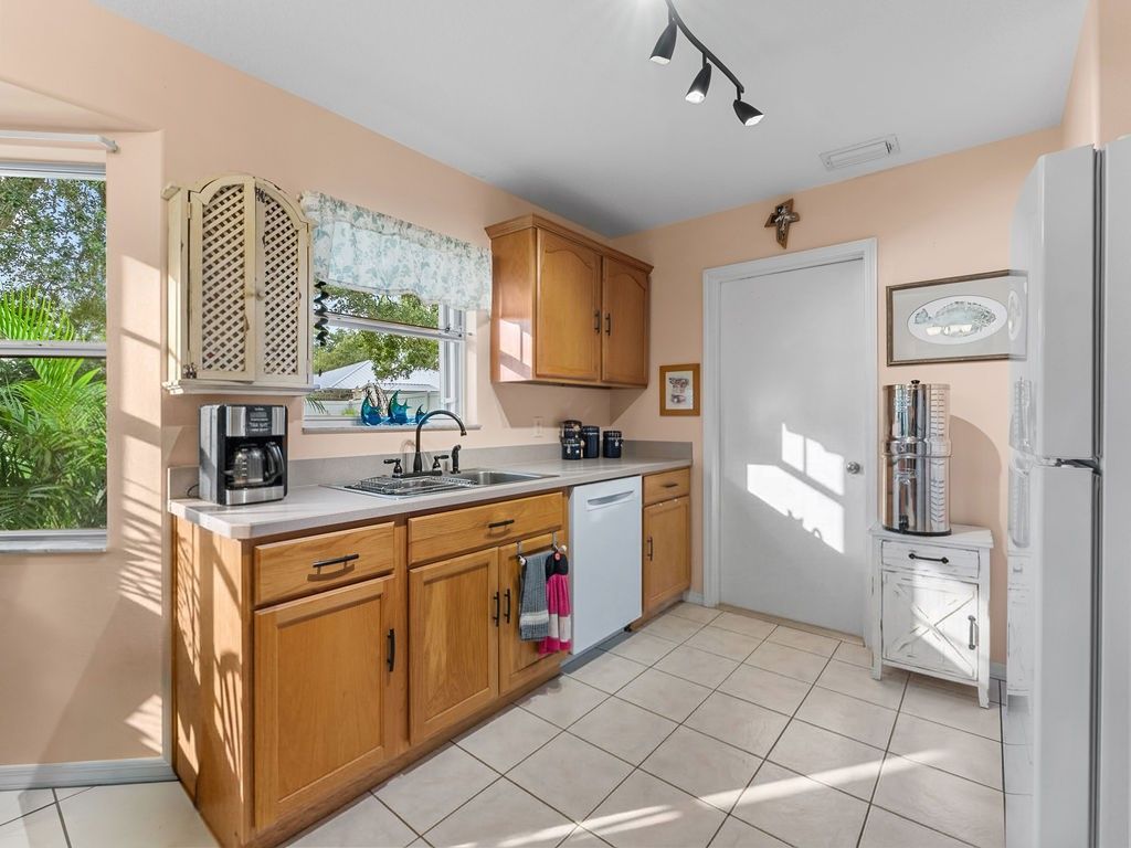 1658 Seahouse Street, Sebastian, FL 32958 Photo
