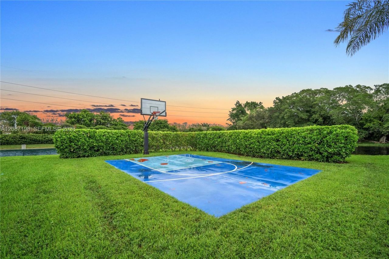 401 Bermuda Springs Dr, Weston, FL 33326 Photo