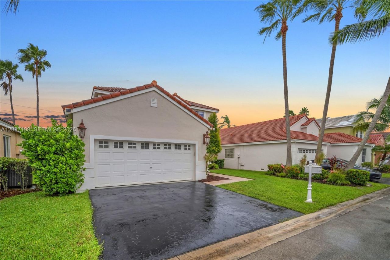 401 Bermuda Springs Dr, Weston, FL 33326 Photo