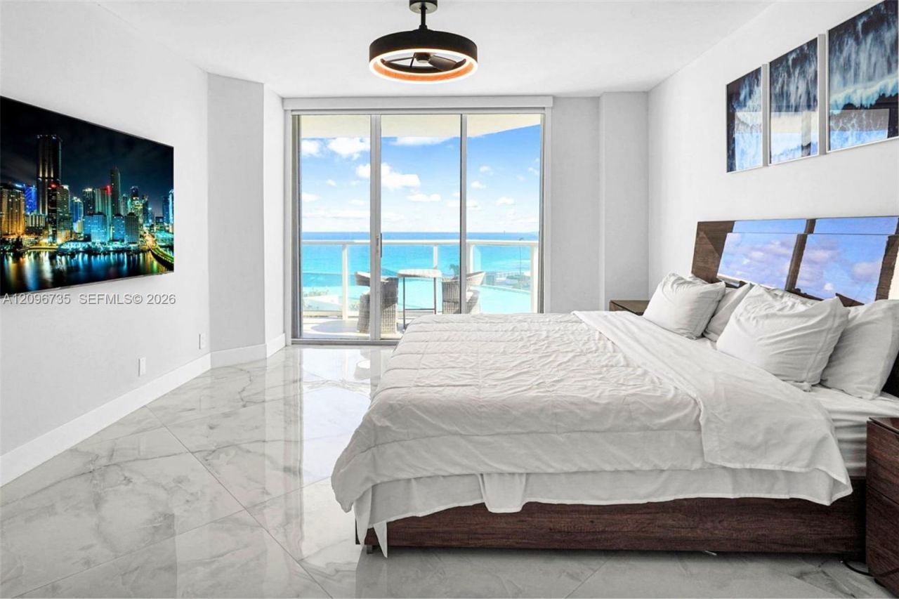 16485 Collins Ave , Unit 738, Sunny Isles Beach, FL 33160 Photo
