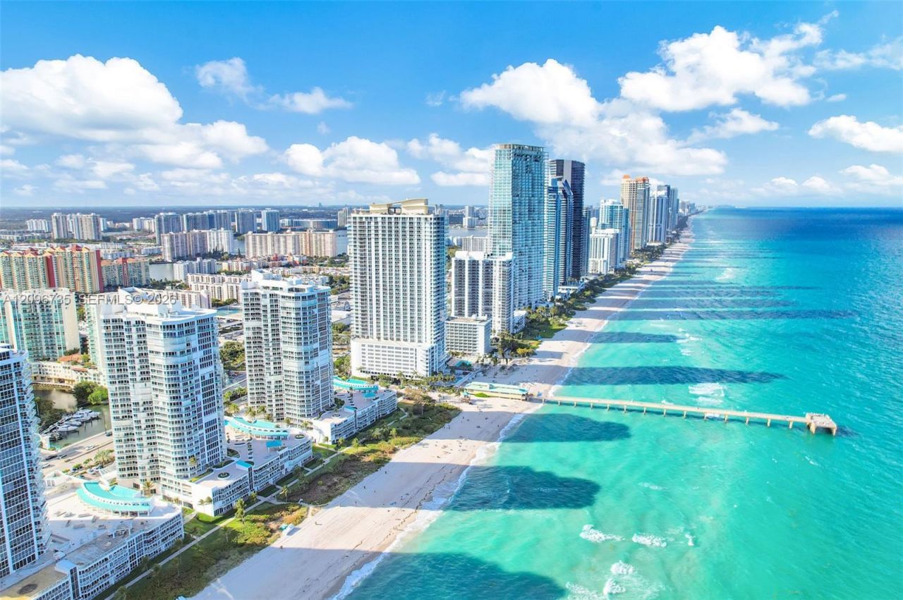 16485 Collins Ave , Unit 738, Sunny Isles Beach, FL 33160 Photo