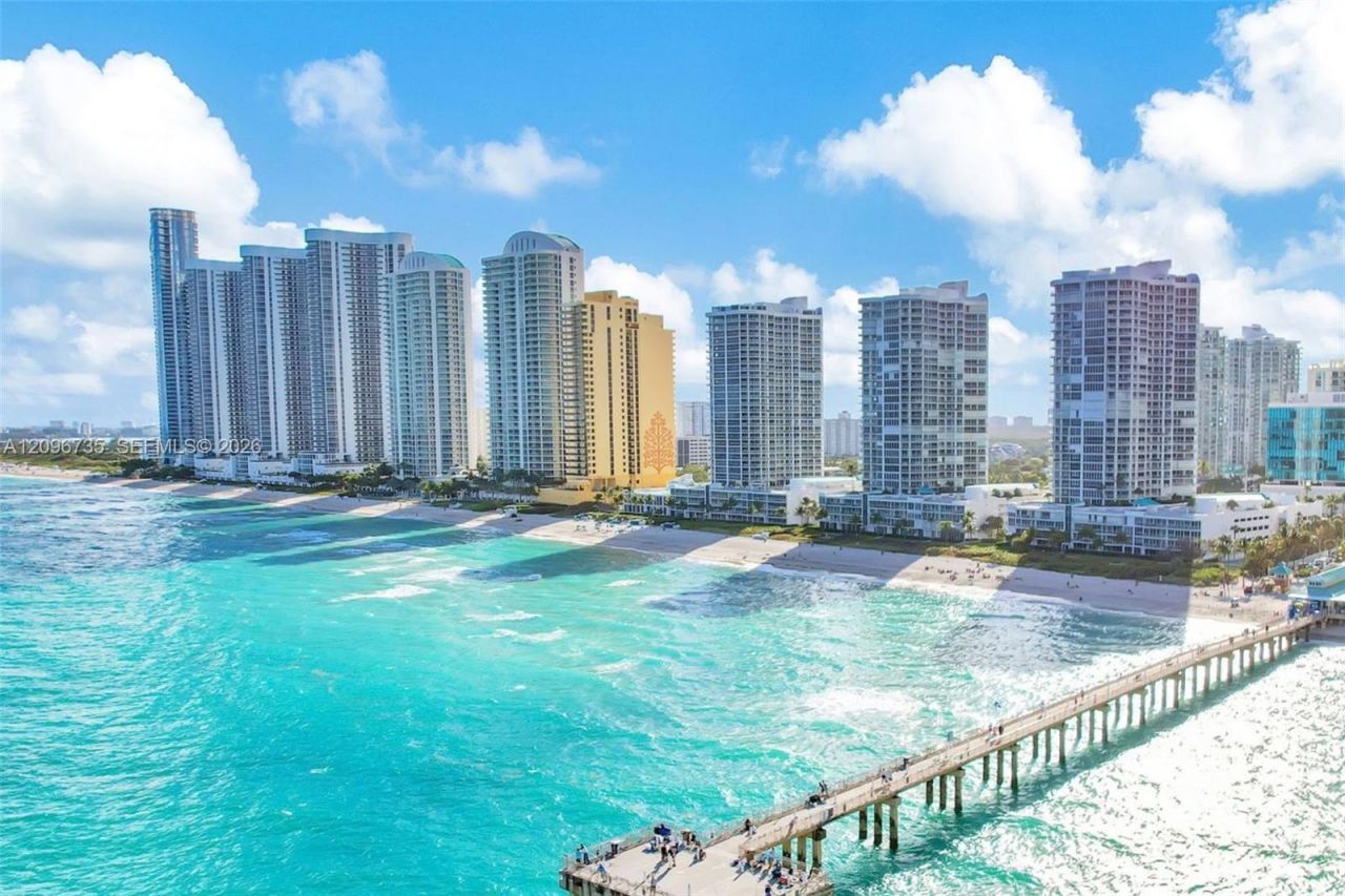 16485 Collins Ave , Unit 738, Sunny Isles Beach, FL 33160 Photo
