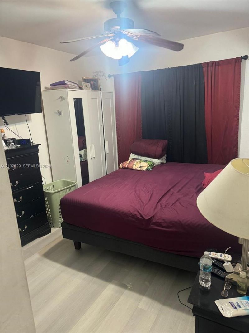 831 NW 24th Ave , Miami, FL 33125 Photo