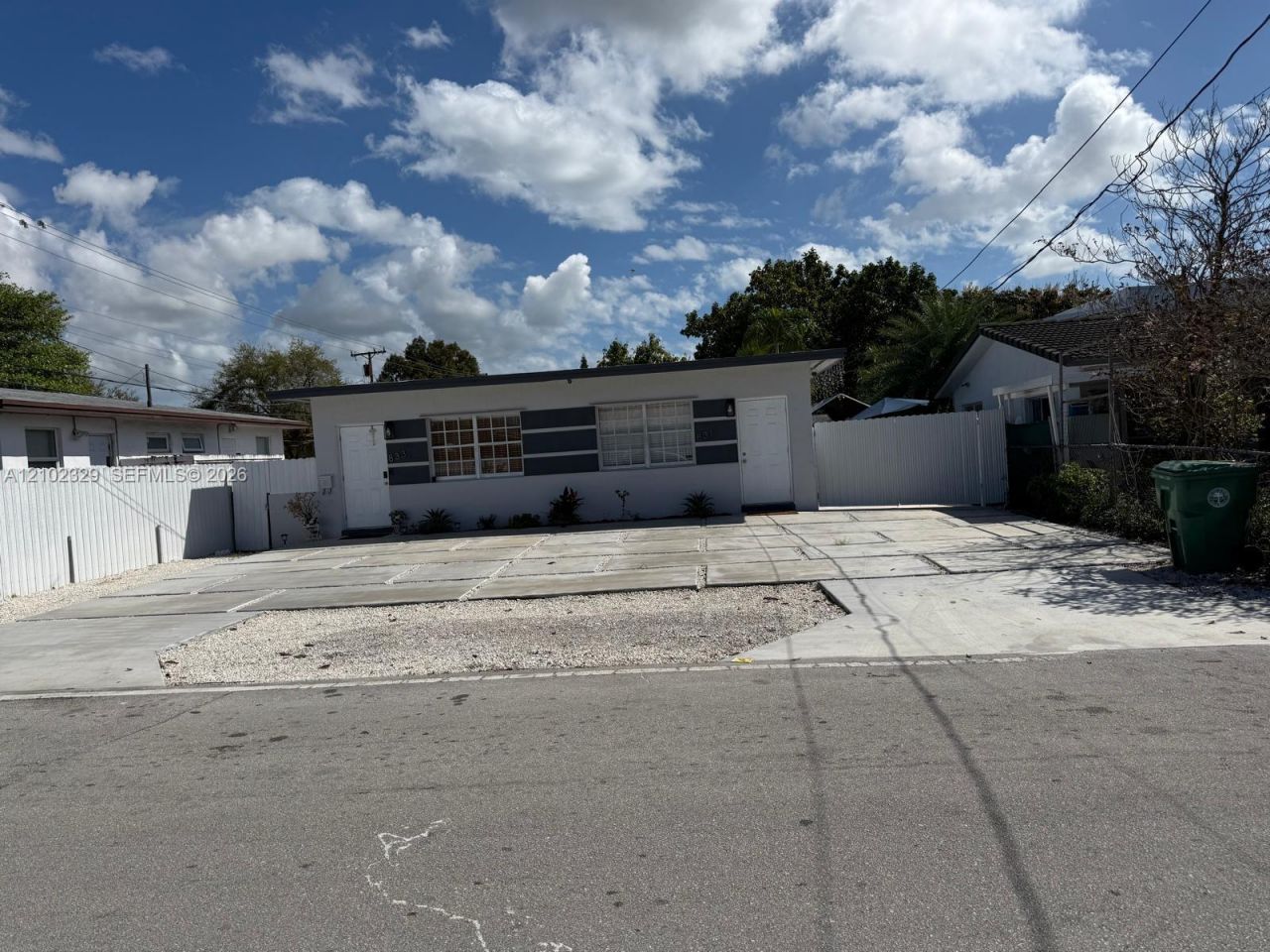 831 NW 24th Ave , Miami, FL 33125 Photo