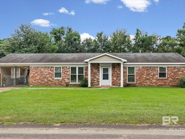 6571 Sandra Dr, Theodore, AL 36582