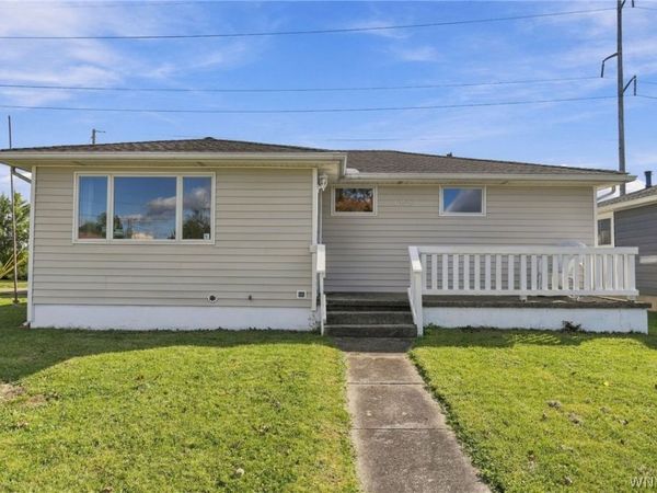 129 Satinwood Drive, Buffalo, NY 14225