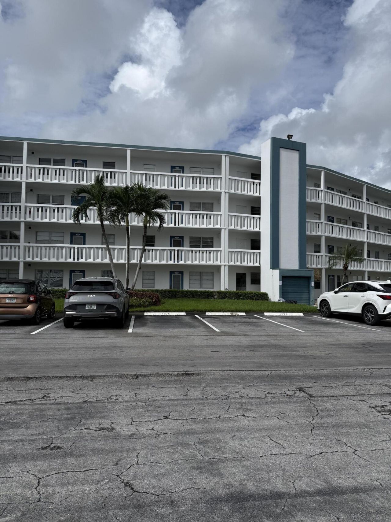 3079 Exeter E, Boca Raton, FL 33434 Photo