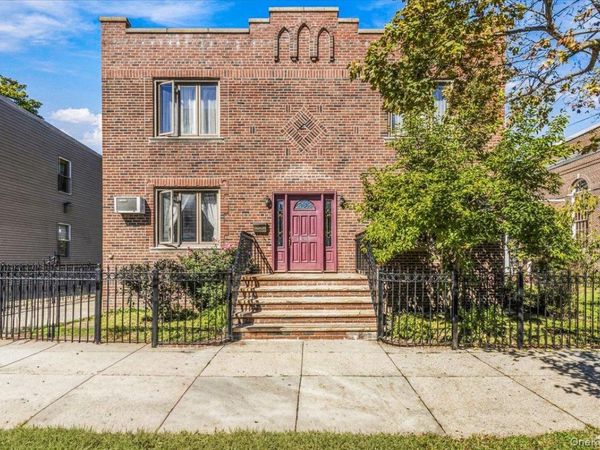 6409 Catalpa Avenue , Ridgewood, NY 11385