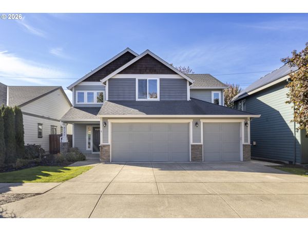 2137 N LEGACY DR, Newberg, OR 97132