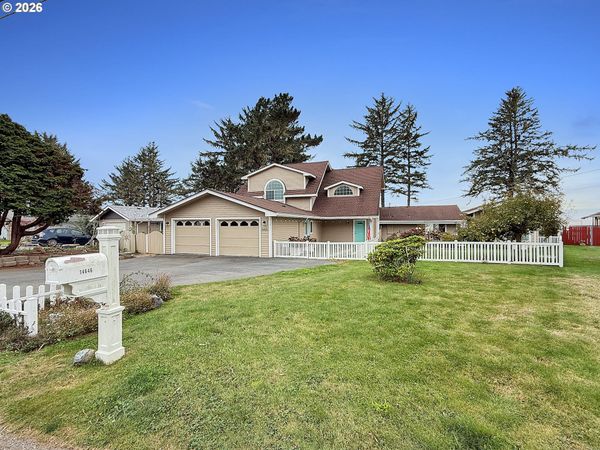 14646 WOLLAM RD, Brookings, OR 97415