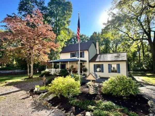 1915 OLD BETHLEHEM PIKE, SELLERSVILLE, PA 18960