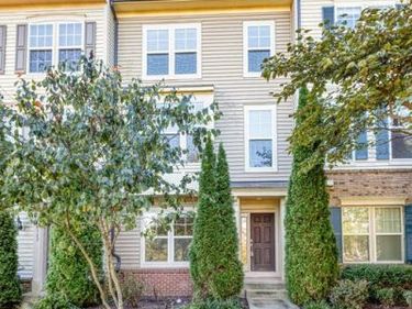 8940 DAHLGREN RIDGE ROAD, MANASSAS, VA 20111