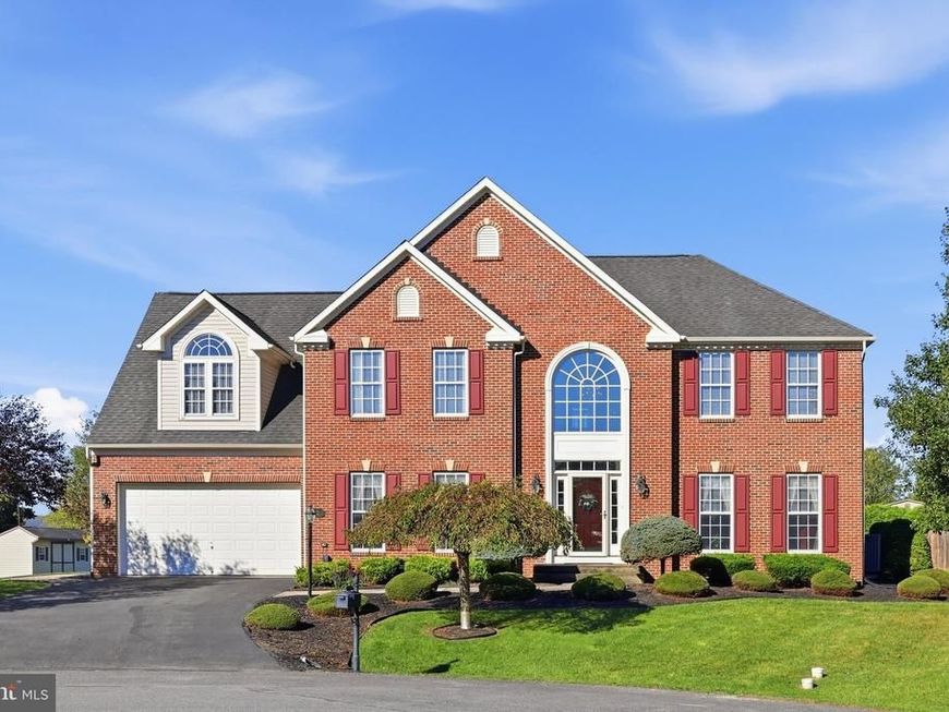 223 Harvest Wagon Way, Greencastle, PA 17225 Main Photo