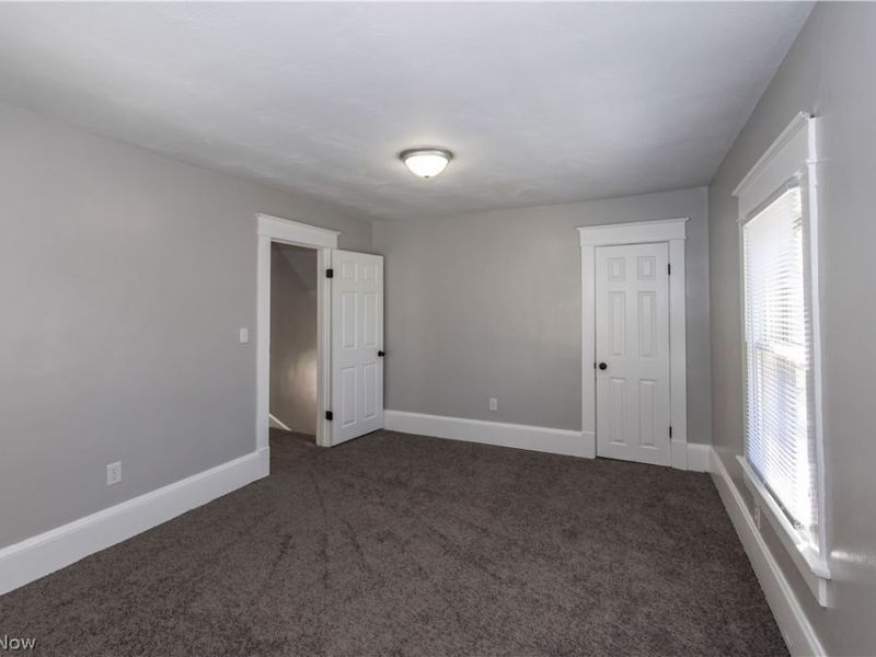 2221 10th Street SW, Akron, OH 44314 Photo 20