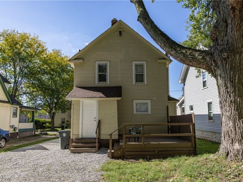 2221 10th Street SW, Akron, OH 44314 Photo 29