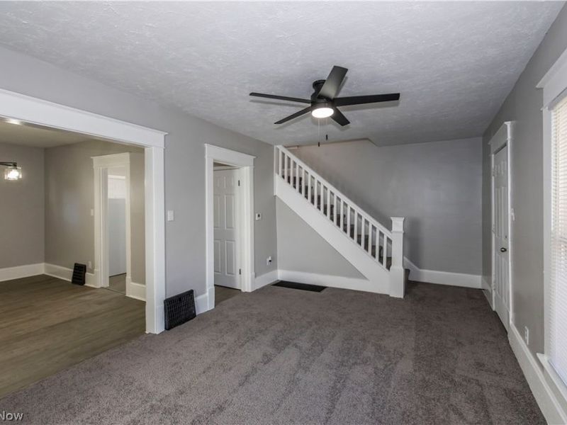 2221 10th Street SW, Akron, OH 44314 Photo 8