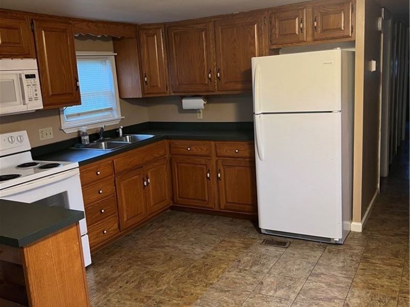 93 Deerfield Road, Zanesville, OH 43701 Photo 13