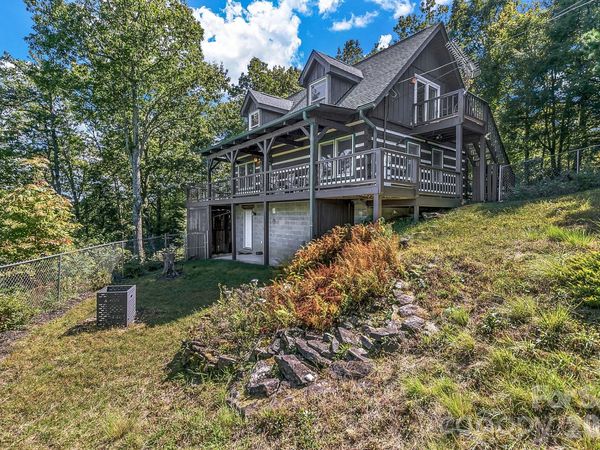 169 Laurel Creek Drive , Hendersonville, NC 28792