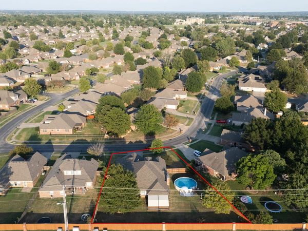 10104 N 114th East Avenue , Owasso, OK 74055