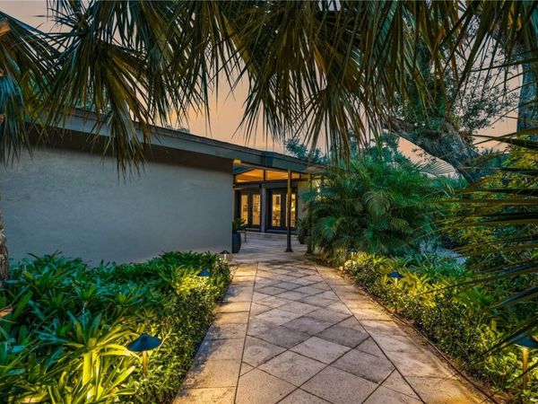 3526 Mockingbird Drive, Vero Beach, FL 32963