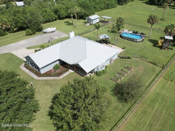 12480 89th Street , Fellsmere, FL 32948