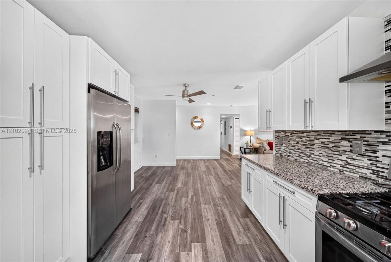 8920 SW 197th St , Cutler Bay, FL 33157 Photo