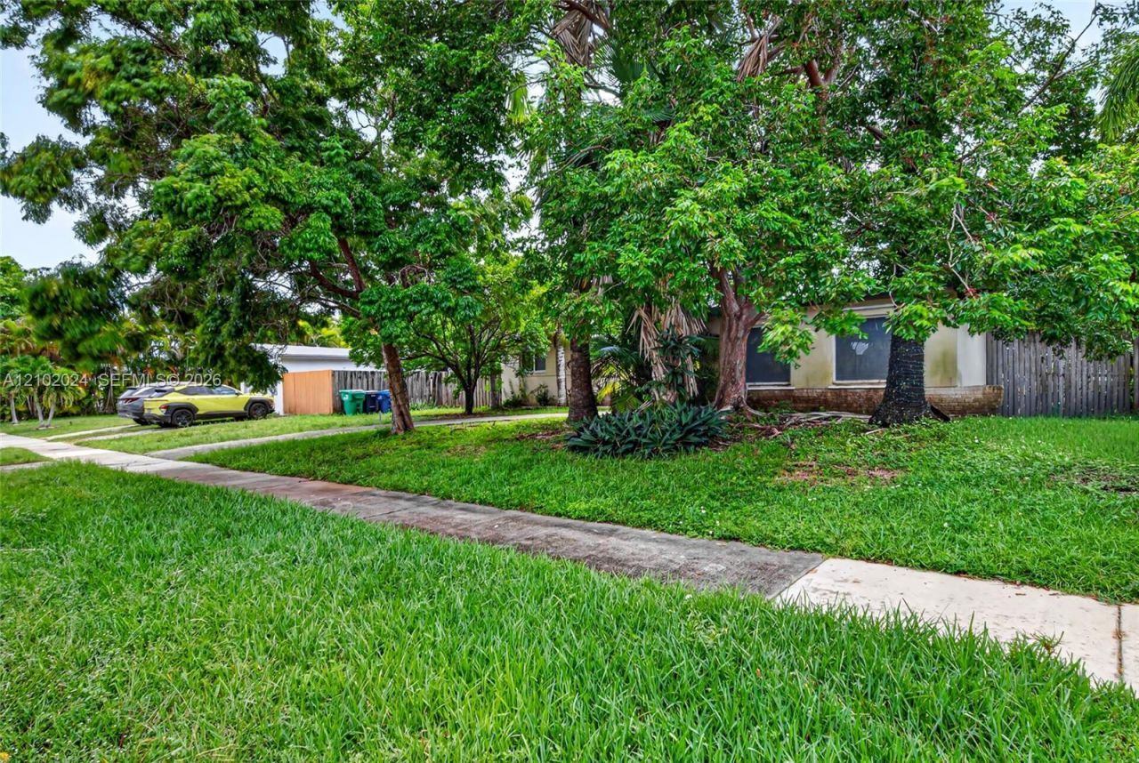 8920 SW 197th St , Cutler Bay, FL 33157 Photo