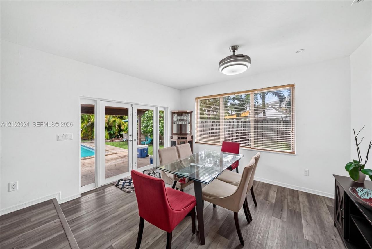 8920 SW 197th St , Cutler Bay, FL 33157 Photo