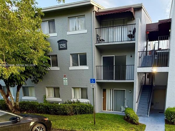 1251 N Benoist Farms Rd , Unit 205, West Palm Beach, FL 33411