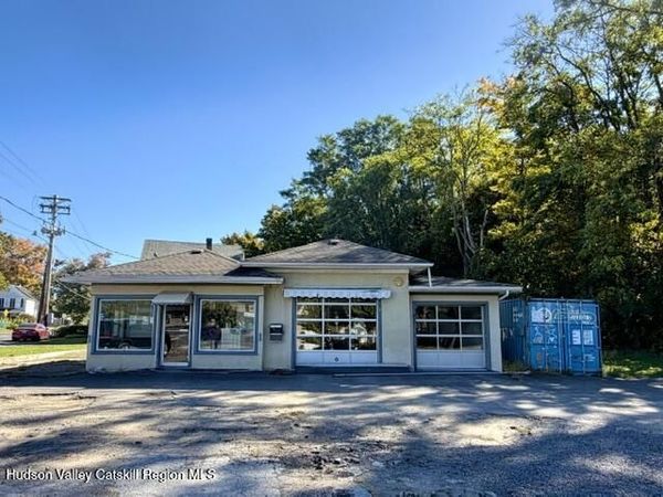 380 Foxhall Avenue, Kingston, NY 12401