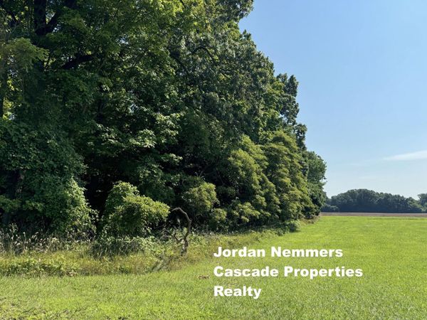 30, 40, 50 62nd, Decatur, MI 49045