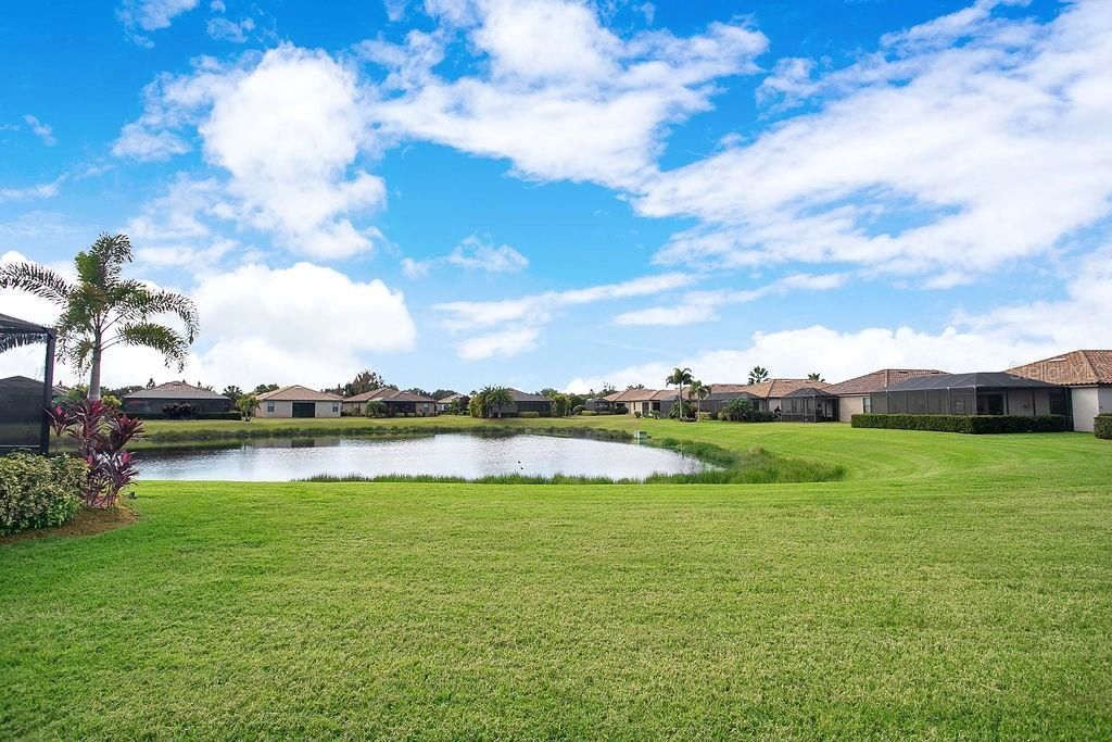 6914 Quiet Creek Drive, Bradenton, FL 34212 Photo