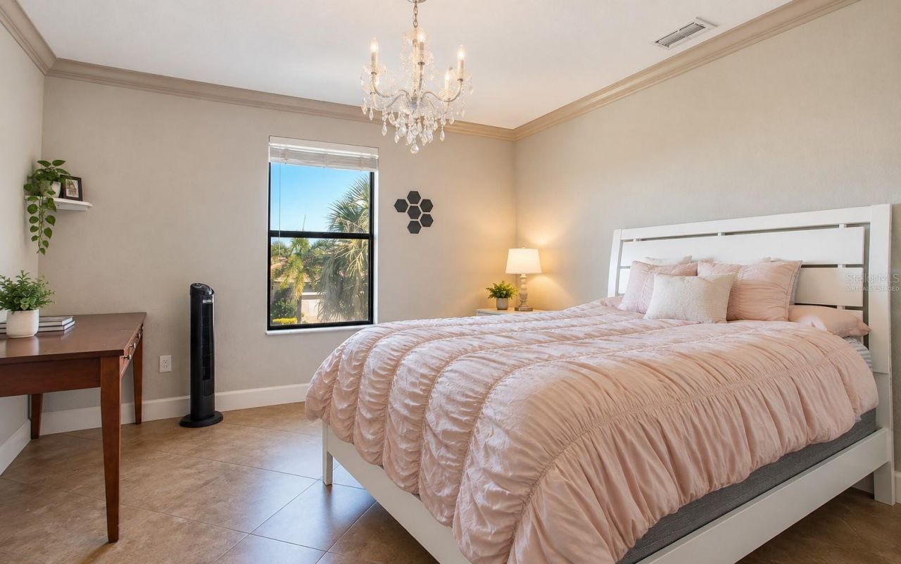 6914 Quiet Creek Drive, Bradenton, FL 34212 Photo