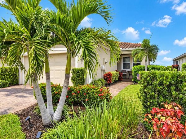 11598 ALESSANDRO LANE , VENICE, FL 34293