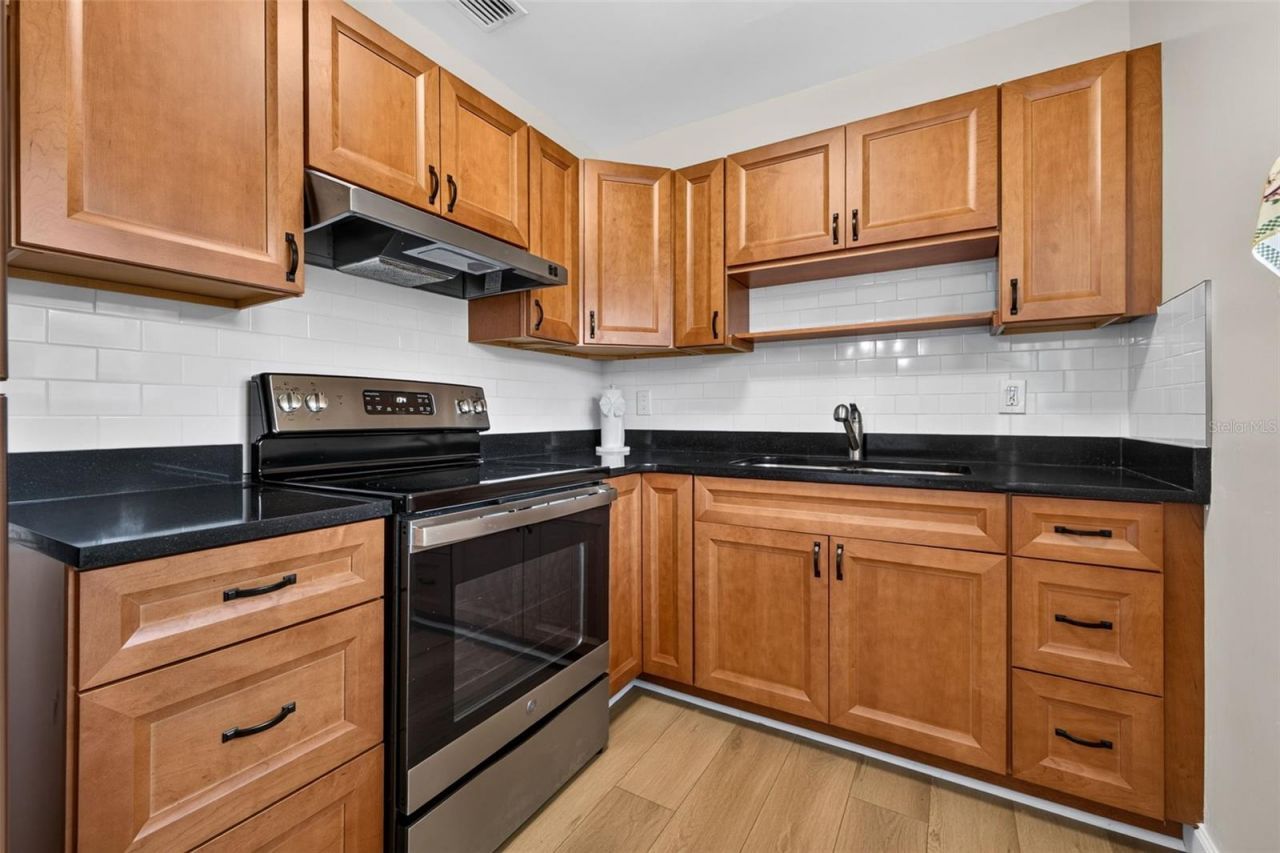 6401 34th Avenue N, Saint Petersburg, FL 33710 Photo