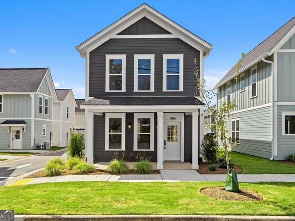 906 S Hamilton Street, Dalton, GA 30721