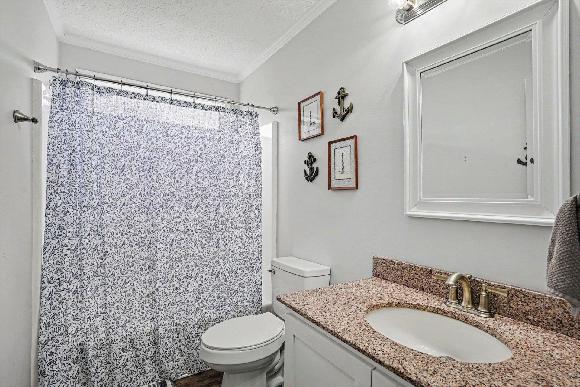 4401 Bradford Circle Photo 20