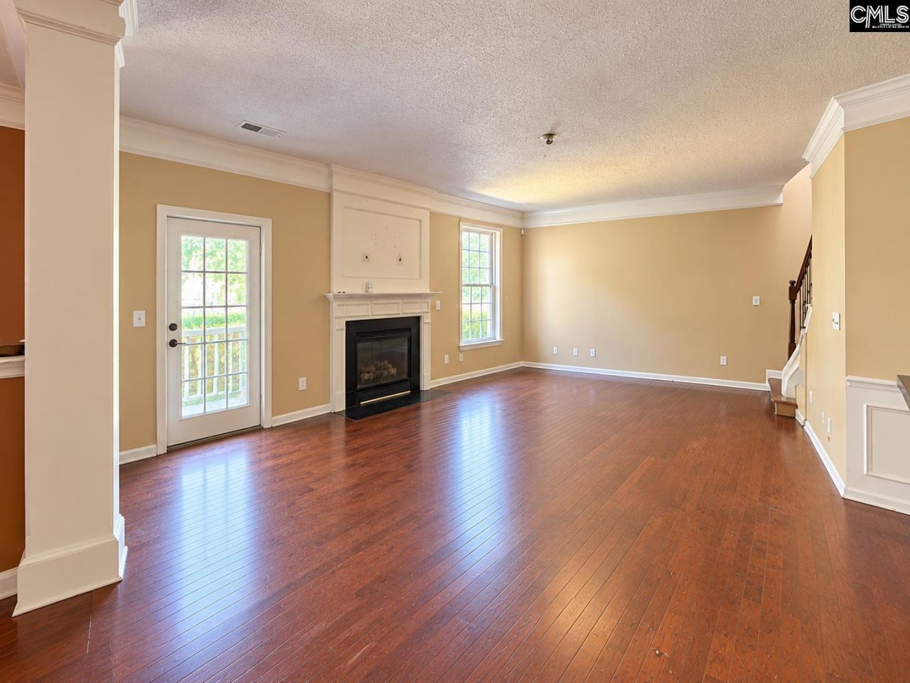 318 Water Hickory Way  Photo 7