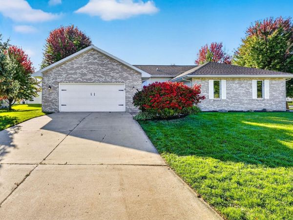 3165 Edmonton Drive, Sun Prairie, WI 53590