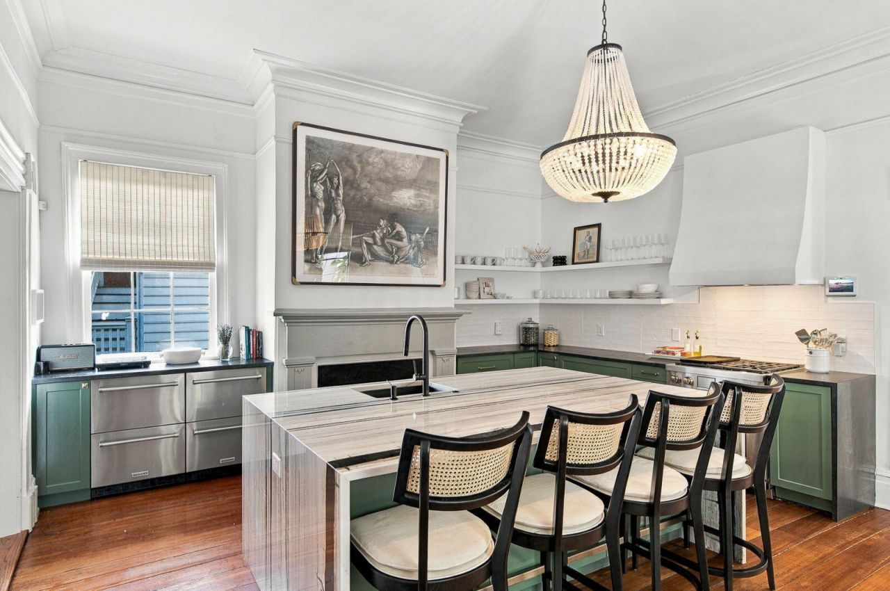 66 Warren Street Photo 12