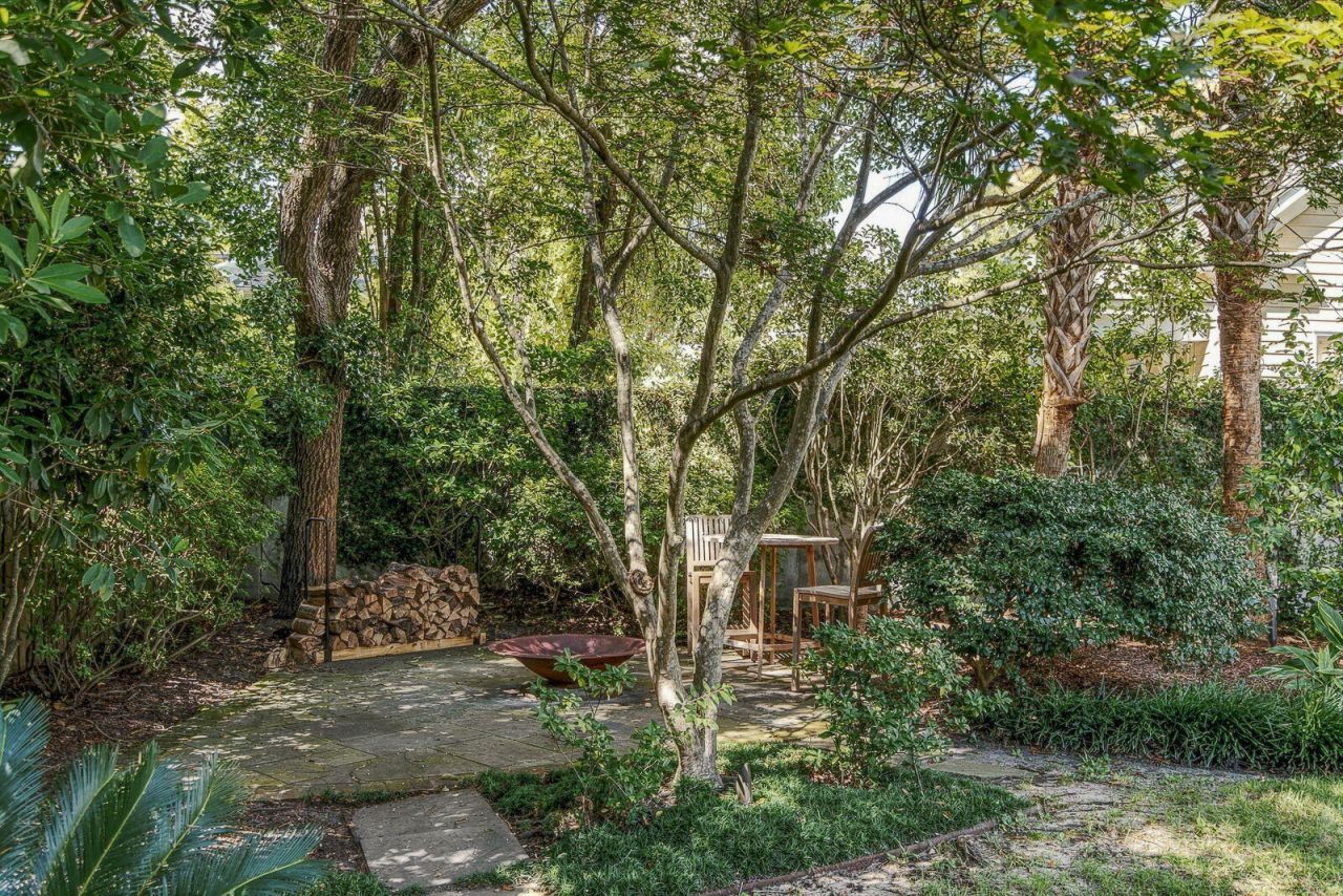 66 Warren Street Photo 33