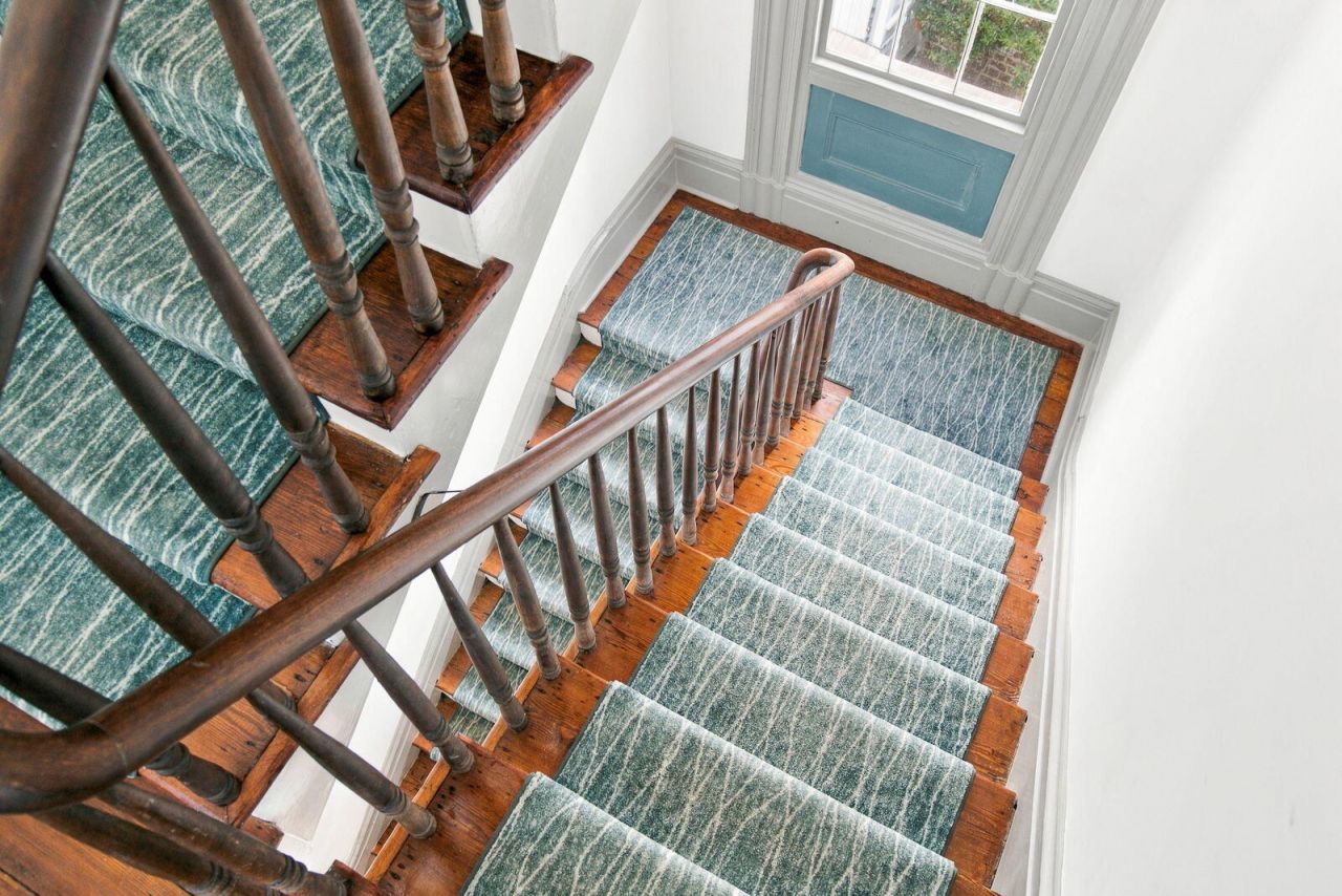 66 Warren Street Photo 4