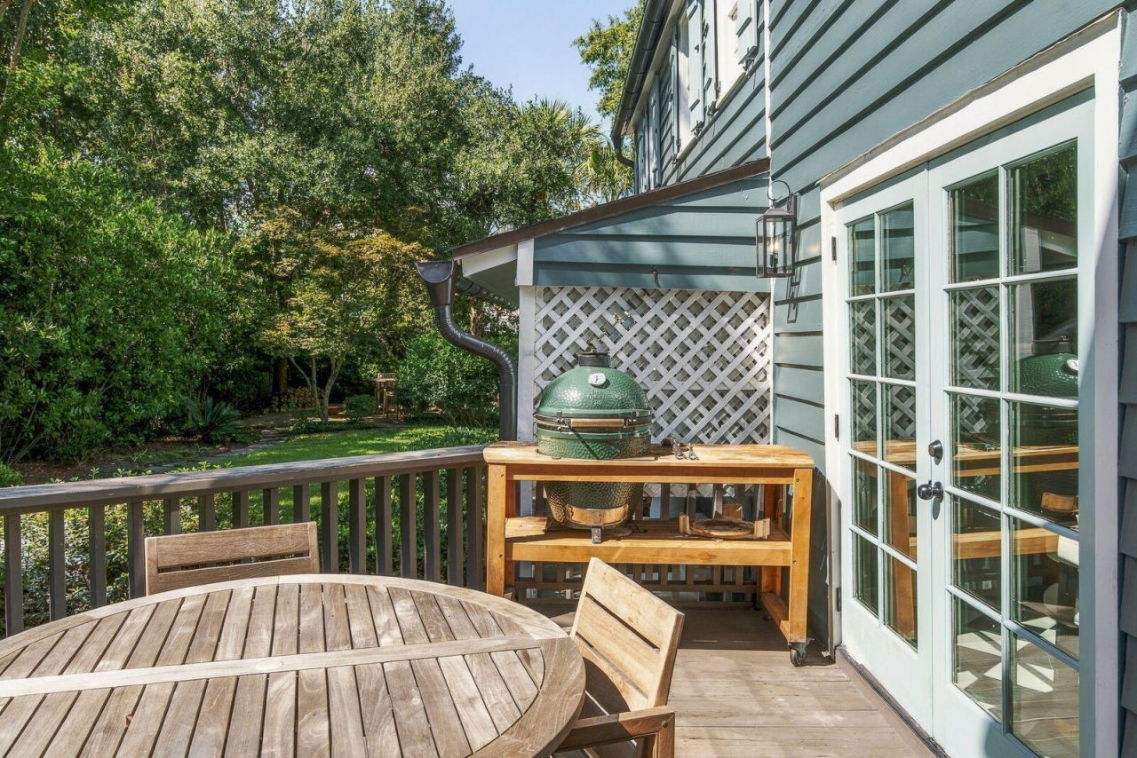 66 Warren Street Photo 43