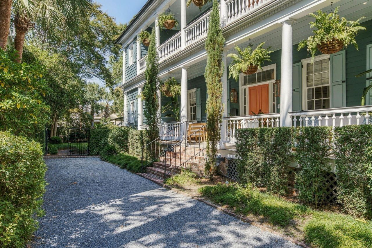 66 Warren Street Photo 44