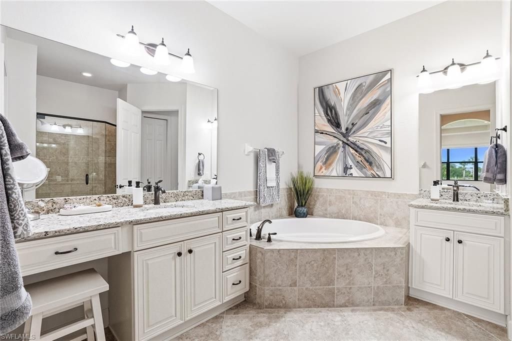 12065 Covent Garden Ct, Unit 1703, Naples, FL 34120 Photo